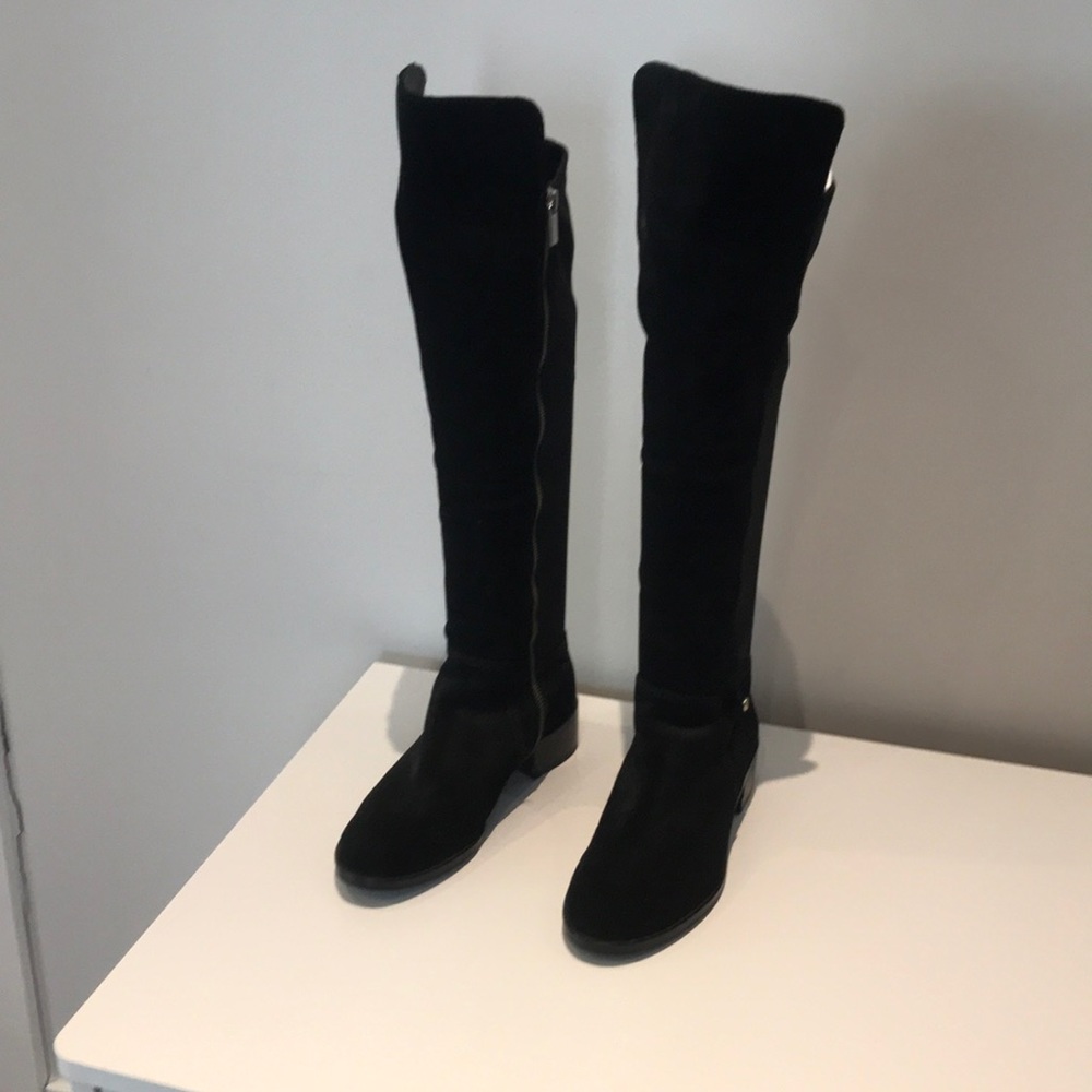 Micheal Kors knee high boots